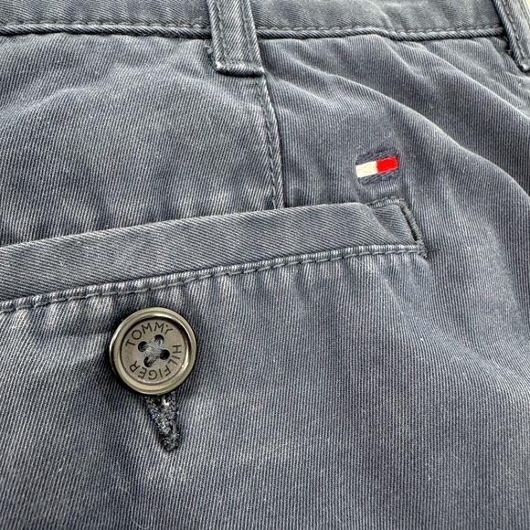 Tommy Hilfiger Men's Flat Front Navy Blue Shorts - Picture 7 of 10